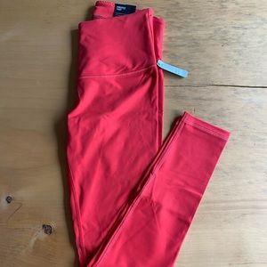 Victoria's Secret Knockout Legging